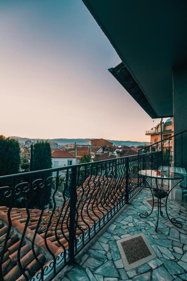 Vila Eden Boutique Hotel คอร์เชอ ภายนอก รูปภาพ