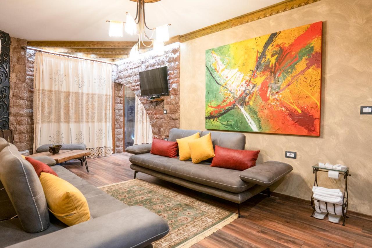 Vila Eden Boutique Hotel คอร์เชอ ภายนอก รูปภาพ