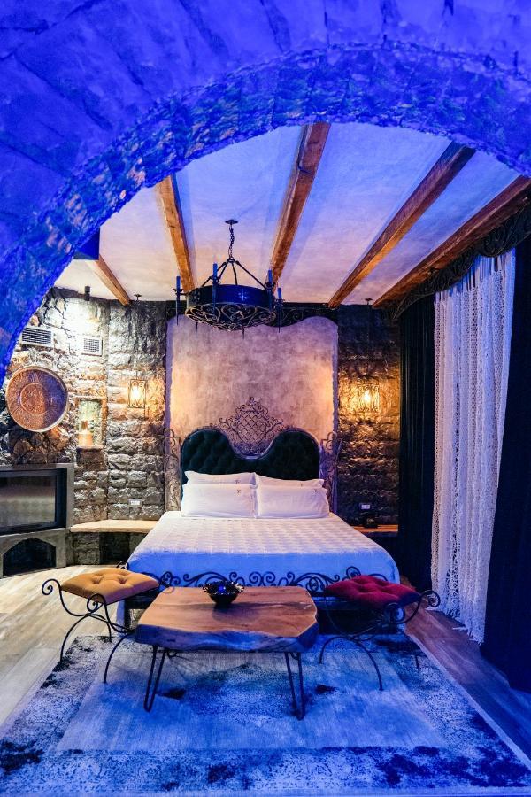 Vila Eden Boutique Hotel คอร์เชอ ภายนอก รูปภาพ